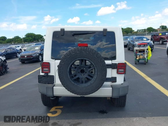 2012 Jeep Wrangler Arctic с VIN 1C4AJWBG2CL229653, выставлен на аукционе IAAI как лот 42469581 с пробегом 85 293 миль миль и . История ставок и продаж доступна на DreamBid. Изображение 16.