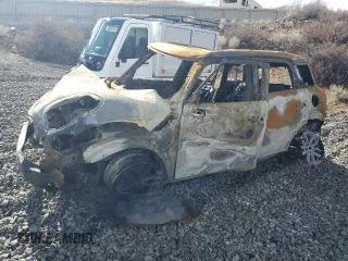 2014 MINI Countryman S z VIN WMWZC5C5XEWP40014, wystawiony jako Copart lot #43469385 z przebiegiem Nie podano mil oraz Nie do naprawy. Historia ofert i sprzedaży dostępna na DreamBid. Obrazek 1.