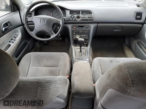 1997 Honda Accord LX with VIN 1HGCD5630VA028769, listed as a Copart auction lot 88500575 with 236,568 mi miles and Salvage Title. Bid and sale history available at carsss.com. Image 8.