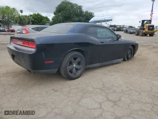 2012 Dodge Challenger SXT Plus with VIN 2C3CDYAG8CH236623, listed as a Copart auction lot 53319385 with 128,881 mi miles and Clean Title. Bid and sale history available at carsss.com. Image 3.