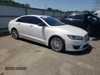 2017 Lincoln MKZ Hybrid Reserve z VIN 3LN6L5MU7HR602252, wystawiony jako Copart lot #62481445 z przebiegiem 142 003 mil mil oraz Czysty tytuł • Clean title. Historia ofert i sprzedaży dostępna na DreamBid. Obrazek 4.