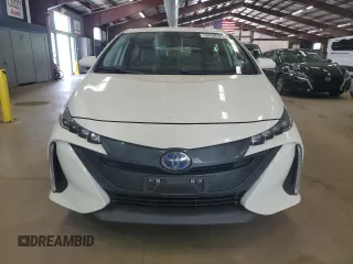 2020 Toyota Prius LE with VIN JTDKARFP6L3131029, listed as a Copart auction lot 59890525 with 155,425 mi miles and Salvage title. Bid and sale history available at DreamBid. Image 5.