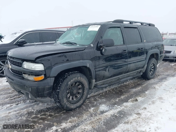 2003 Chevrolet Suburban LT with VIN 3GNFK16Z93G326483, listed as a IAAI auction lot 41615404 with 177,819 mi miles. Bid and sale history available at carsss.com. Image 17.