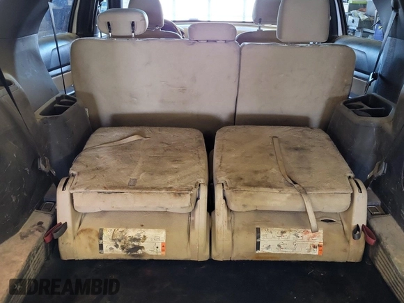 2016 Ford Explorer with VIN 1FM5K8B82GGA29479, listed as a IAAI auction lot 42844342 with 235,024 mi miles and . Bid and sale history available at DreamBid. Image 17.