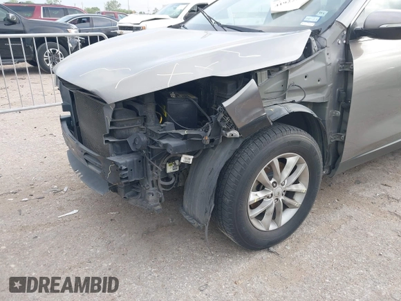 2016 Kia Sorento LX with VIN 5XYPG4A37GG020227, listed as a IAAI auction lot 41922573 with 265,155 mi miles. Bid and sale history available at carsss.com. Image 18.