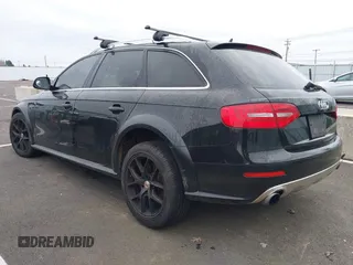 2015 Audi allroad Premium Plus with VIN WA1UFAFL7FA117966, listed as a IAAI auction lot 41530094 with 1 mi miles. Bid and sale history available at carsss.com. Image 3.