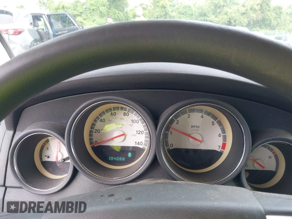 2008 Dodge Charger with VIN 2B3KA43G08H328310, listed as a IAAI auction lot 42424716 with 104,088 mi miles and . Bid and sale history available at DreamBid. Image 7.