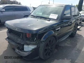 2008 Land Rover Range Rover Sport HSE with VIN SALSF25408A146556, listed as a IAAI auction lot 41935742 with 157,717 mi miles. Bid and sale history available at carsss.com. Image 2.