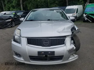 2012 Nissan Sentra SR z VIN 3N1AB6AP0CL704741, wystawiony jako Copart lot #63036465 z przebiegiem 105 534 mil mil oraz Szkoda całkowita • Salvage title. Historia ofert i sprzedaży dostępna na DreamBid. Obrazek 5.