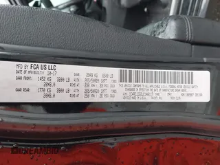 2018 Dodge Durango GT z VIN 1C4RDJDG2JC146117, wystawiony jako IAAI lot #42264553 z przebiegiem 107 819 mil mil oraz . Historia ofert i sprzedaży dostępna na DreamBid. Obrazek 9.