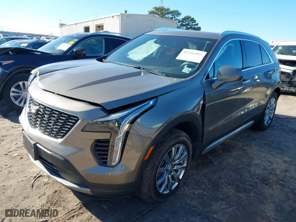 2020 Cadillac XT4 AWD Premium Luxury with VIN 1GYFZDR43LF095467, listed as a IAAI auction lot 41256992 with 21,418 mi miles. Bid and sale history available at carsss.com. Image 17.