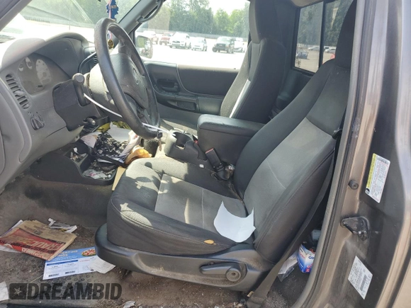 2005 Ford Ranger XL with VIN 1FTYR11U95PA74645, listed as a Copart auction lot 61814985 with 204,878 mi miles and Clean title. Bid and sale history available at DreamBid. Image 7.