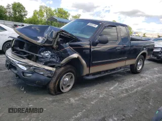 2000 Ford F-150 XL z VIN 1FTRX18L7YNB44005, wystawiony jako Copart lot #56535195 z przebiegiem 187 429 mil mil oraz Szkoda całkowita • Salvage title. Historia ofert i sprzedaży dostępna na DreamBid. Obrazek 1.