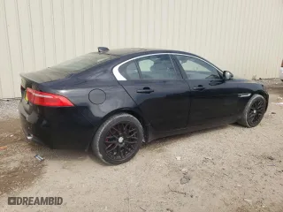 2018 Jaguar XE 25t with VIN SAJAR4FX1JCP39207, listed as a Copart auction lot 40891743 with 74,465 mi miles. Bid and sale history available at carsss.com. Image 3.