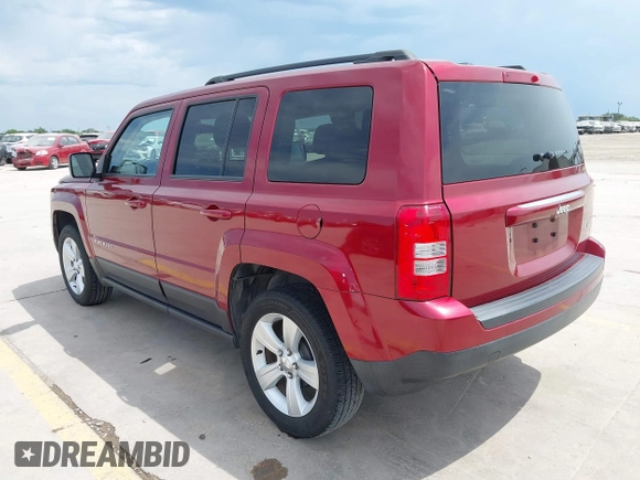 2016 Jeep Patriot Latitude with VIN 1C4NJPFB0GD527172, listed as a IAAI auction lot 42440983 with 66,836 mi miles and . Bid and sale history available at DreamBid. Image 3.