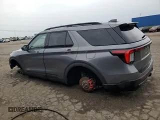 2025 Ford Explorer ST-Line with VIN 1FMUK8KH0SGB38060, listed as a Copart auction lot 61137525 with 10,970 mi miles and Salvage title. Bid and sale history available at DreamBid. Image 2.