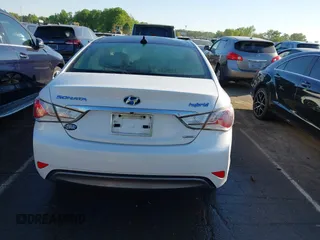 2013 Hyundai Sonata Limited z VIN KMHEC4A45DA050118, wystawiony jako IAAI lot #42043723 z przebiegiem 140 301 mil mil oraz . Historia ofert i sprzedaży dostępna na DreamBid. Obrazek 16.