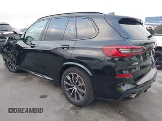 2023 BMW X5 xDrive45e z VIN 5UXTA6C02P9P59732, wystawiony jako IAAI lot #40713343 z przebiegiem Nie podano mil oraz . Historia ofert i sprzedaży dostępna na DreamBid. Obrazek 3.