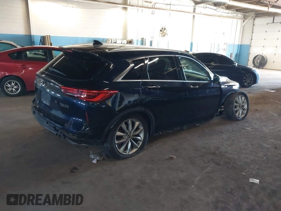 2019 Infiniti QX50 Essential z VIN 3PCAJ5M3XKF128219, wystawiony jako IAAI lot #41624990 z przebiegiem 84 442 mil mil oraz . Historia ofert i sprzedaży dostępna na DreamBid. Obrazek 4.