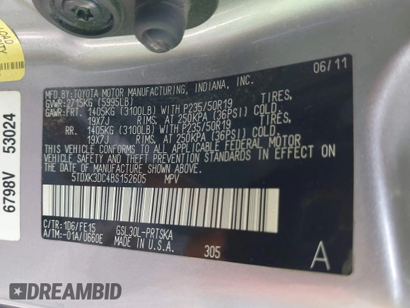 2011 Toyota Sienna SE with VIN 5TDXK3DC4BS152605, listed as a IAAI auction lot 42197758 with 202,829 mi miles and . Bid and sale history available at DreamBid. Image 9.