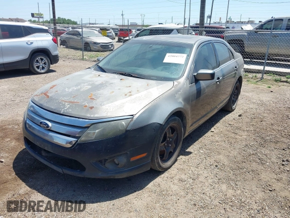 2010 Ford Fusion SE with VIN 3FAHP0HA0AR352188, listed as a IAAI auction lot 42004772 with 227,687 mi miles. Bid and sale history available at carsss.com. Image 2.