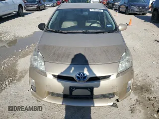 2010 Toyota Prius II with VIN JTDKN3DU7A1129745, listed as a Copart auction lot 51934155 with 247,092 mi miles and Clean Title. Bid and sale history available at DreamBid. Image 5.
