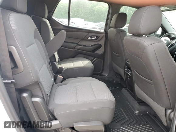 2022 Chevrolet Traverse LT Cloth z VIN 1GNERGKW1NJ188428, wystawiony jako Copart lot #55568665 z przebiegiem 24 246 mil mil oraz Szkoda całkowita • Salvage title. Historia ofert i sprzedaży dostępna na DreamBid. Obrazek 11.
