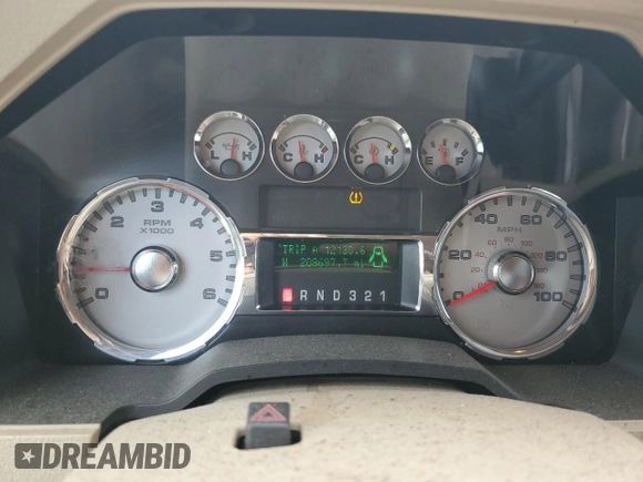 2008 Ford F-250 XL z VIN 1FTSW20558ED57882, wystawiony jako Copart lot #75676874 z przebiegiem 208 697 mil mil oraz Szkoda całkowita • Salvage title. Historia ofert i sprzedaży dostępna na DreamBid. Obrazek 9.