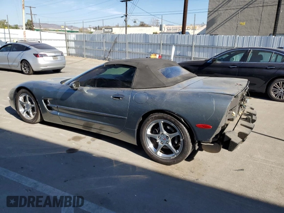 2004 Chevrolet Corvette with VIN 1G1YY32G245113182, listed as a Copart auction lot 81094294 with 32,663 mi miles and Salvage Title. Bid and sale history available at carsss.com. Image 2.