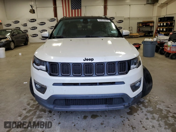 2019 Jeep Compass Limited with VIN 3C4NJDCB8KT729537, listed as a Copart auction lot 57814315 with 67,484 mi miles and Salvage title. Bid and sale history available at DreamBid. Image 5.