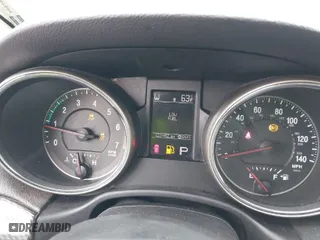 2011 Jeep Grand Cherokee Limited with VIN 1J4RR5GT4BC636541, listed as a IAAI auction lot 41912877 with 127,482 mi miles. Bid and sale history available at carsss.com. Image 7.