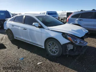 2019 Hyundai Sonata Sport with VIN 5NPE34AF6KH794225, listed as a Copart auction lot 46587045 with 100,155 mi miles and Non Repairable. Bid and sale history available at carsss.com. Image 4.