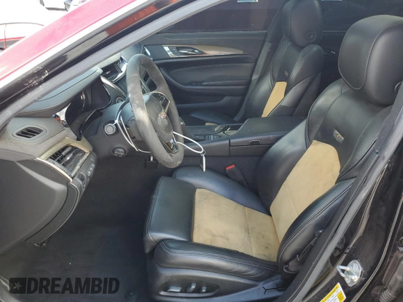 2018 Cadillac CTS-V z VIN 1G6A15S64J0127287, wystawiony jako Copart lot #44023455 z przebiegiem 48 678 mil mil oraz Tytuł czysty. Historia ofert i sprzedaży dostępna na DreamBid. Obrazek 7.