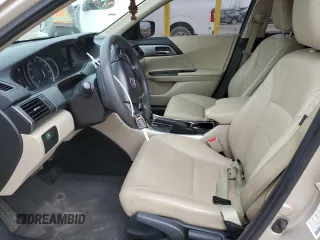 2014 Honda Accord LX z VIN 1HGCR2F33EA264588, wystawiony jako Copart lot #52978875 z przebiegiem 122 866 mil mil oraz Szkoda całkowita • Salvage title. Historia ofert i sprzedaży dostępna na DreamBid. Obrazek 7.