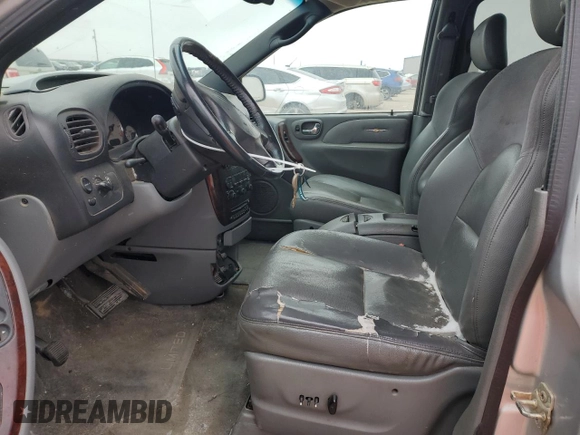 2004 Chrysler Town & Country Limited with VIN 2C8GP64L14R576160, listed as a Copart auction lot 45707375 with 214,422 mi miles and Salvage Title. Bid and sale history available at DreamBid. Image 7.