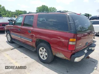 2002 Chevrolet Suburban LT with VIN 1GNFK16Z72J121807, listed as a IAAI auction lot 42384303 with Not provided miles and . Bid and sale history available at DreamBid. Image 3.