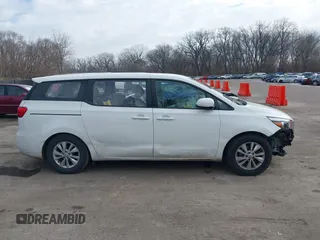 2018 Kia Sedona L with VIN KNDMA5C12J6386368, listed as a IAAI auction lot 38263325 with Not Provided miles and . Bid and sale history available at DreamBid. Image 12.