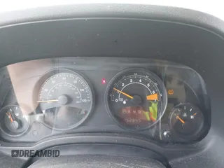 2016 Jeep Patriot High Altitude z VIN 1C4NJPFA0GD795999, wystawiony jako IAAI lot #42684807 z przebiegiem 152 845 mil mil oraz . Historia ofert i sprzedaży dostępna na DreamBid. Obrazek 7.