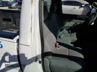 2007 Toyota Tacoma with VIN 5TENX22N27Z398022, listed as a Copart auction lot 89304425 with 332,576 mi miles and Salvage Title. Bid and sale history available at carsss.com. Image 10.