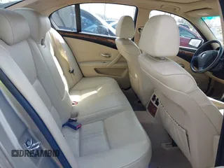 2008 BMW 5 Series 528xi with VIN WBANV13528CZ56477, listed as a IAAI auction lot 41921328 with 180,983 mi miles and . Bid and sale history available at carsss.com. Image 8.