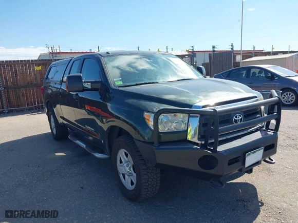 2010 Toyota Tundra 4WD Truck with VIN 5TFUW5F11AX103188, listed as a IAAI auction lot 39811998 with 198,948 mi miles. Bid and sale history available at carsss.com. Image 1.