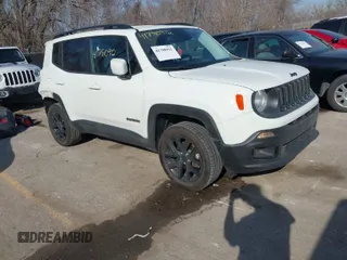 2017 Jeep Renegade Latitude with VIN ZACCJBBB9HPG56028, listed as a IAAI auction lot 41780912 with 55,482 mi miles. Bid and sale history available at carsss.com. Image 1.