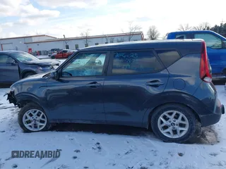 2020 Kia Soul S with VIN KNDJ23AUXL7097950, listed as a IAAI auction lot 41546970 with 45,752 mi miles. Bid and sale history available at carsss.com. Image 14.