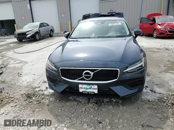 2020 Volvo S60 Momentum with VIN 7JR102FK4LG046842, listed as a Copart auction lot 49681585 with 42,047 mi miles and Salvage Title. Bid and sale history available at carsss.com. Image 13.