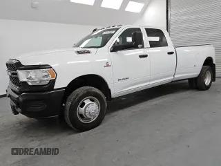 2022 Ram 3500 Tradesman with VIN 3C63RRGL3NG317238, listed as a Copart auction lot 69566814 with 8,558 mi miles and Clean Title. Bid and sale history available at carsss.com. Image 1.