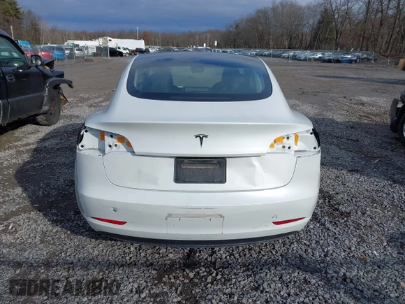 2023 Tesla Model 3 z VIN 5YJ3E1EAXPF543227, wystawiony jako IAAI lot #41150158 z przebiegiem 19 782 mil mil oraz . Historia ofert i sprzedaży dostępna na DreamBid. Obrazek 16.