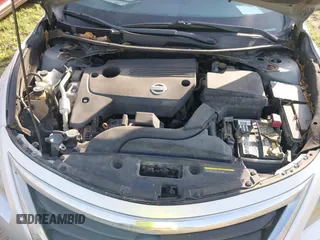 2014 Nissan Altima 2.5 S with VIN 1N4AL3AP2EN235296, listed as a IAAI auction lot 41938681 with Not Provided miles. Bid and sale history available at carsss.com. Image 10.