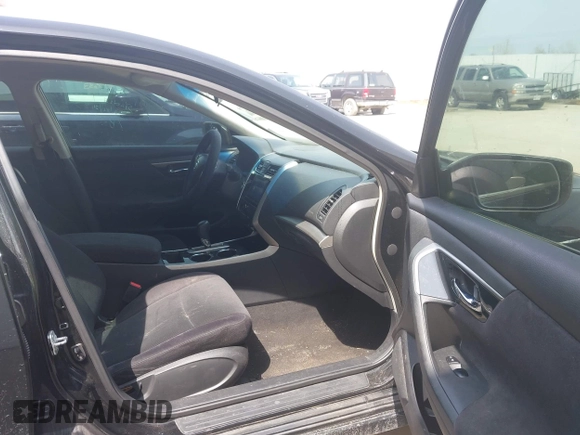 2013 Nissan Altima 2.5 S with VIN 1N4AL3APXDC145226, listed as a IAAI auction lot 41469818 with 217,513 mi miles and . Bid and sale history available at carsss.com. Image 5.