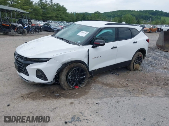 2021 Chevrolet Blazer LT z VIN 3GNKBHR40MS577432, wystawiony jako IAAI lot #42388880 z przebiegiem 35 438 mil mil oraz . Historia ofert i sprzedaży dostępna na DreamBid. Obrazek 17.