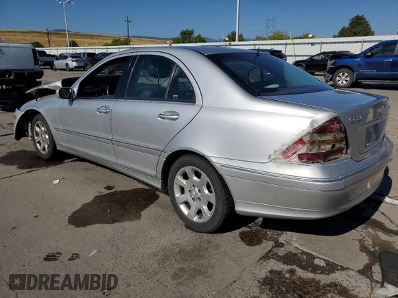 2005 Mercedes-Benz C 320 z VIN WDBRF84JX5F625869, wystawiony jako Copart lot #69964924 z przebiegiem Nie podano mil oraz Szkoda całkowita • Salvage title. Historia ofert i sprzedaży dostępna na DreamBid. Obrazek 2.